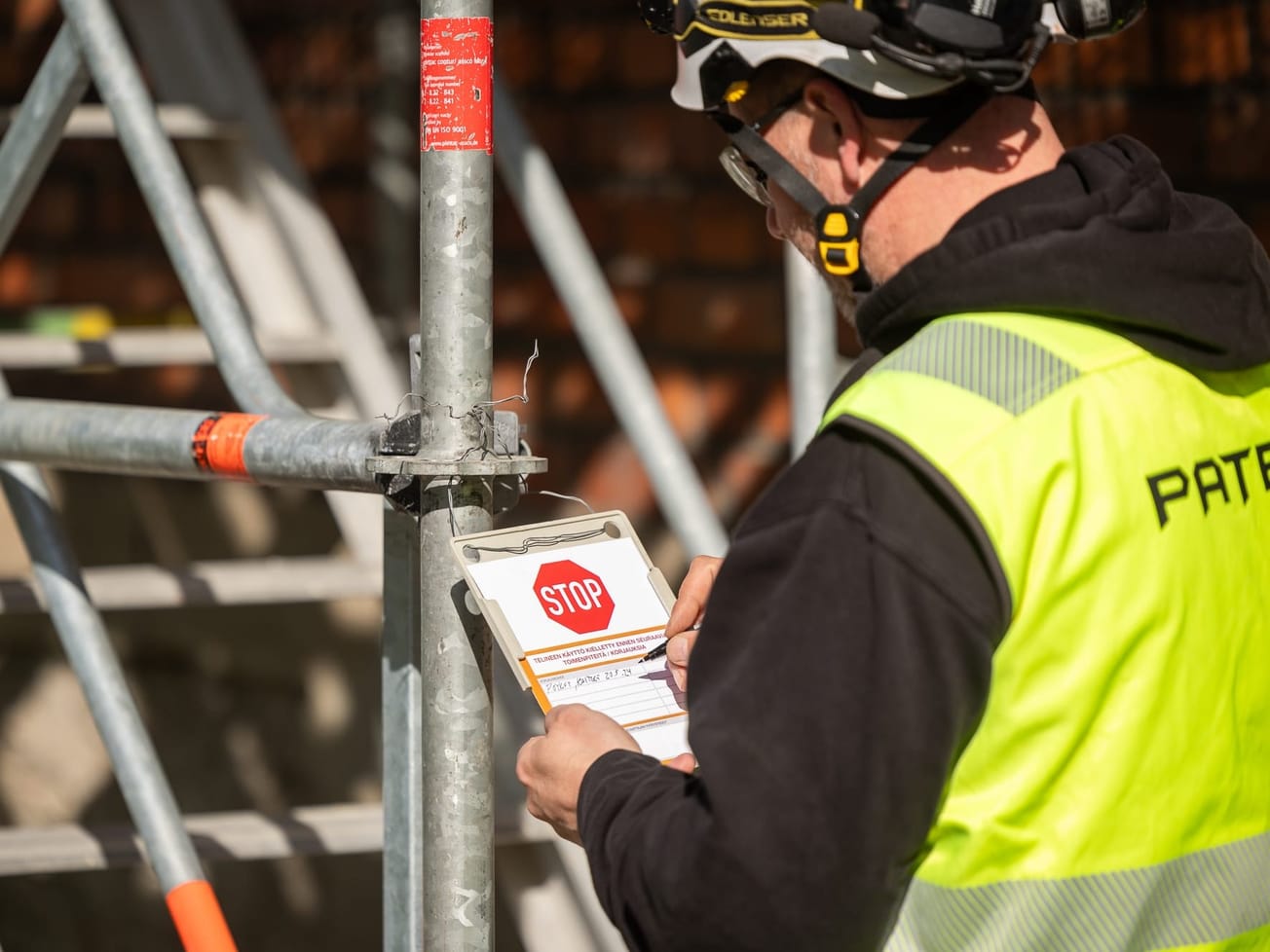 Onnettomuus pysäytti – Pateran telinetarkastus  nousi Varten vakiokäytännöksi